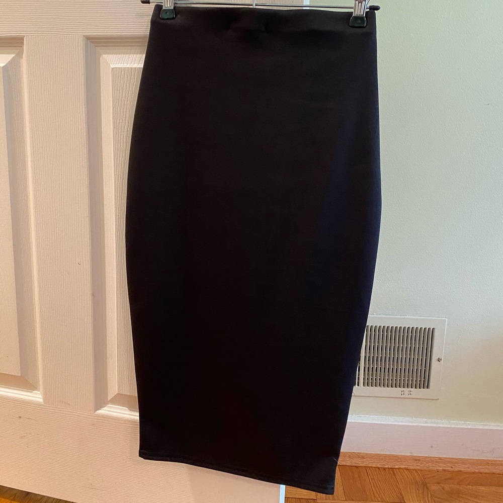 Black misguided long skirt